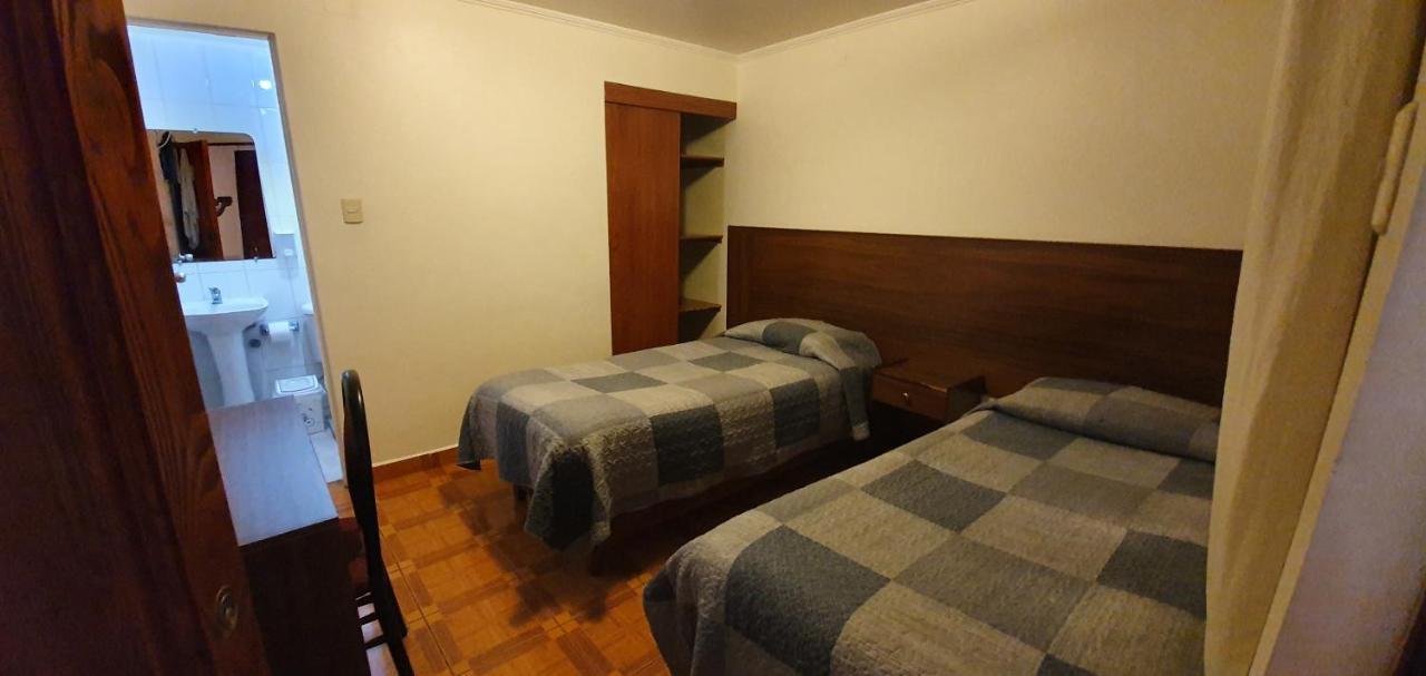 Hostal El Loa Calama Eksteriør billede