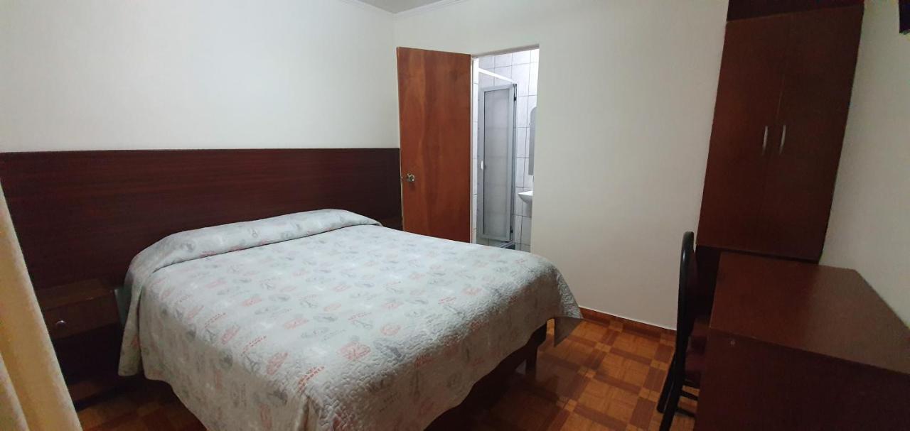 Hostal El Loa Calama Eksteriør billede
