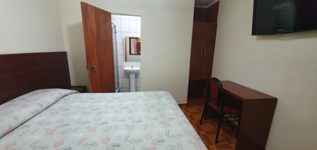 Hostal El Loa Calama Eksteriør billede